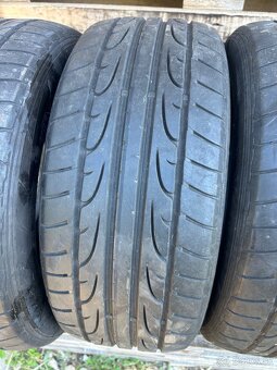 Dunlop 215/45/16”-86H - 2
