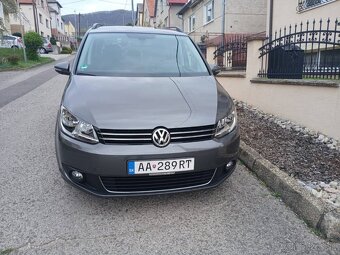 Volkswagen Touran 2.0 TDI - 2