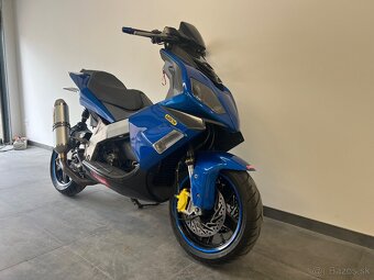 DERBI/PIAGGIO GP1 250 - 2