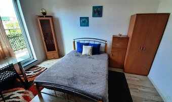 Prenajmem 1-izb. byt s balkónom v centre Nitry - 2
