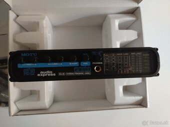 Motu Audio Express zvuková karta - 2