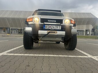 Toyota Fj cruiser 2010 - 2