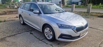 Skoda Octavia Kombi 2.0 TDI DSG - 2