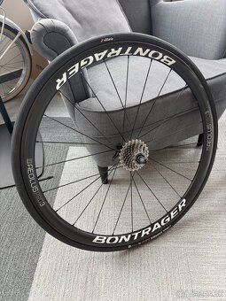 Bontrager Aeolus Pro 3 (2022) - Karbónové Kolesá s Plášťami - 2