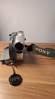 Kamera Sony DCR-DVD201E - 2