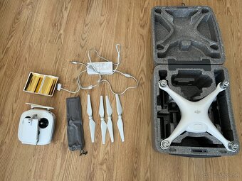 Phantom 4 advance - 2