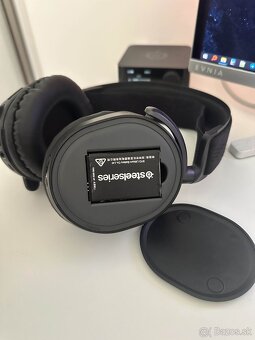 Steelseries Arctis Pro Wireless - 2