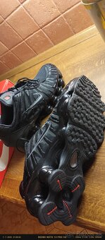 Botasky Nike shox - 2