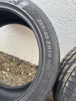 Kumho 255/40 R19 Letné - 2