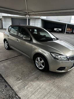 Kia ceed 1,4 benzin - 2