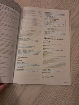 Maturita Solutions pre-inrermediate teacher's book - 2
