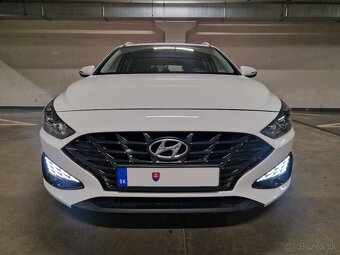 Hyundai i30 combi family 1.5i DPi 81kW 48000km facelift CW - 2