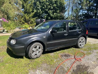 Volkswagen Golf IV 4 - 2