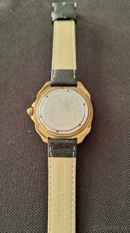 Kamandirske hodinky - 2