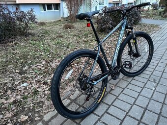 Horský hliníkový bicykel úplne novy - 2