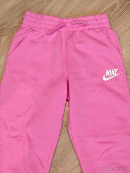 Dámske Nike tepláky - 2