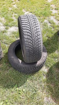 215/55r17 98V Kumho zimne - 2