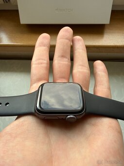 Apple Watch Series 5, 40mm, SUPER stav - 2