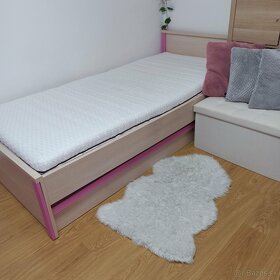 Detská posteľ 90x200 s úložným priestorom ,roštom a matracom - 2