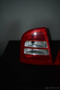 Škoda Octavia 1 - Zadné svetlá - 2
