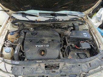 Rozpredám len na Diely škoda Octavia combi 1,9 tdi - 2