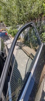 posledne pp. sklo audi a4 b6 - 2