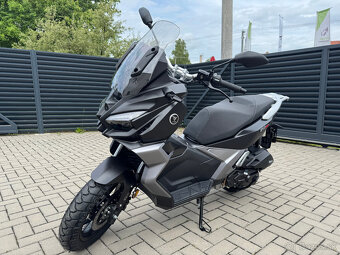Voge SR1 125i ADV - 2