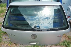 Golf 4 - 2
