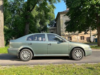 Škoda Octavia - 2