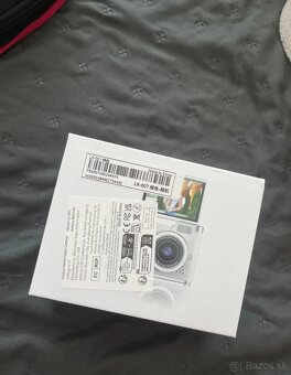 Kompaktný digitálny fotoaparát - 2