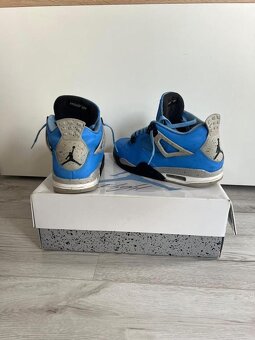 Jordan 4 retro University blue - 2