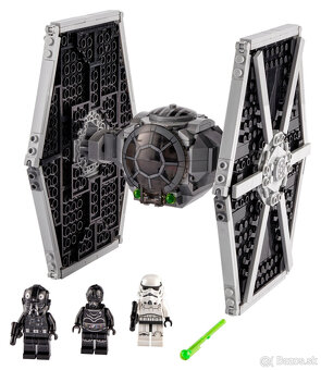 LEGO Star Wars 75300 - 2