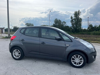 Kia Venga 1.4 benzin vision r.v 2011 - 2