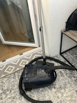 Vysávač Electrolux - 2