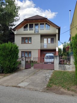 Exkluzívne ponúkame na predaj rodinný dom Levice, F.HEčku - 2