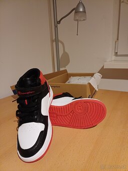 Champion topánky , číslo 38 - 2