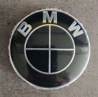 BMW black 68 mm stredové krytky - 2