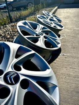 4X108 6J Et27 R15 - originálne Citroen - 2