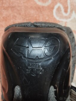 Chrániče kolien - 2