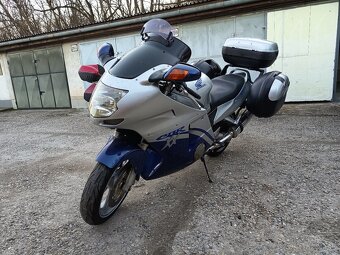 Honda cbr xx 1100 - 2