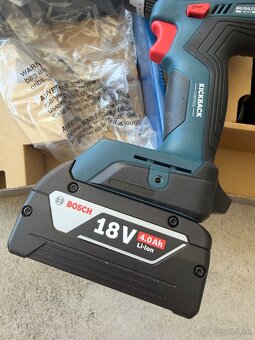 BOSCH professional uťahovačka príklep 18V - 2