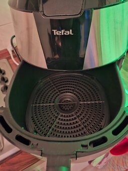 Teplovzdusna friteza Tefal - 2