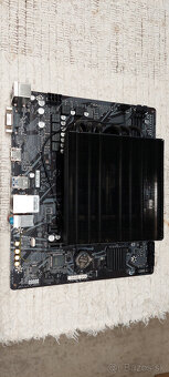 Predám základnú dosku PC - 2