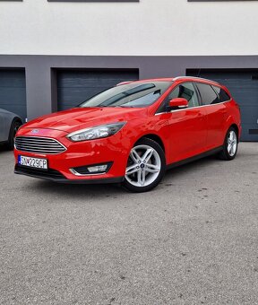FORD FOCUS Kombi Titanium - 2