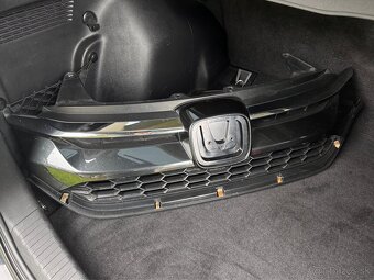 Predná maska na Honda CR-V 2018 - 2