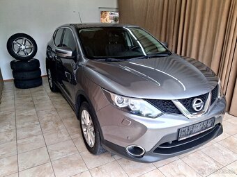 Nissan Qashqai benzín - 2