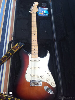 Elektrická gitara Fender Stratocaster - 2