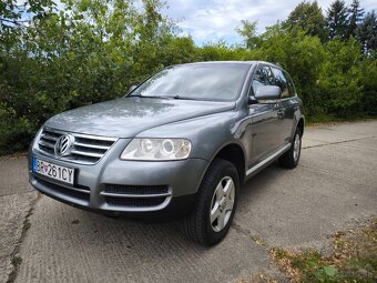 Volkswagen Touareg 3.0tdi V6 - 2