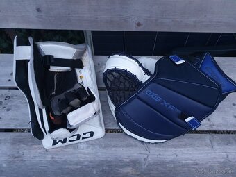 CCM AXIS XF Pro lapacka a vyrazacka - 2