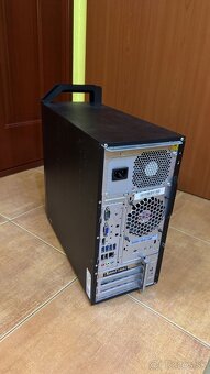 pc lenovo thinkstation e31 - 2
